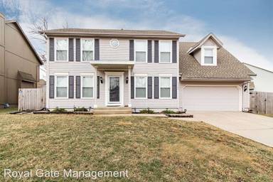 Main picture of 15704 Outlook St