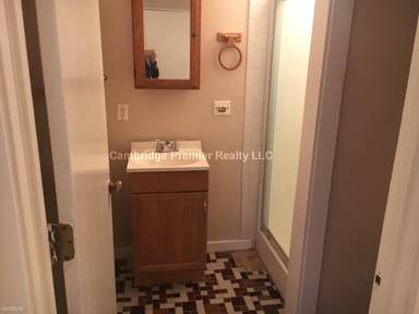 Main picture of 110 Perkins St