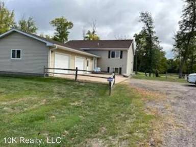 Main picture of 8191 Fairway Ln