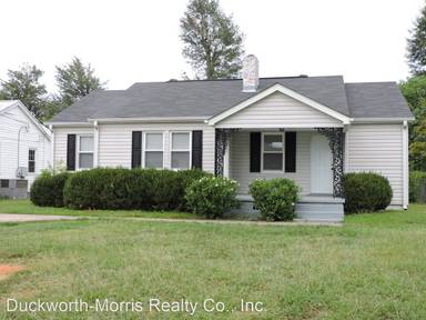 Main picture of 2 Hackberry Cir