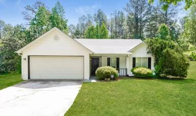 Main picture of 360 E Country Woods Dr
