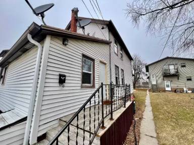 Main picture of 1713 Erie Ave