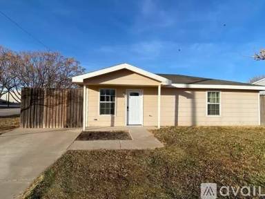 Main picture of 318 W Birch St