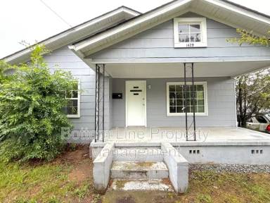 Main picture of 1429 W Horah St