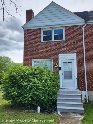 Main picture of 4313 Roberton Ave