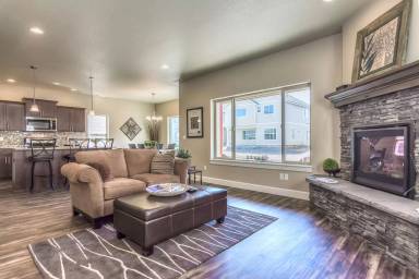 Main picture of 20597 SE Slate Ave