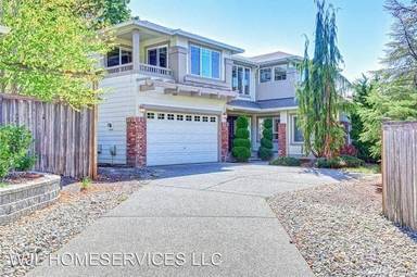 Main picture of 17107 16th Ave SE