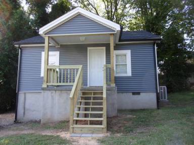 Main picture of 117 Bynum Ave
