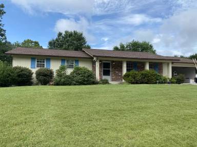 Main picture of 1913 Plumb Creek Cir