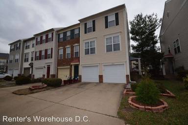 Main picture of 3557 Moon Way