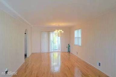 Main picture of 33 Natalie Ct