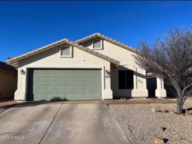 Main picture of 1557 Silverado Dr