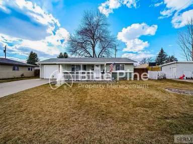 Main picture of 407 Valley Dr