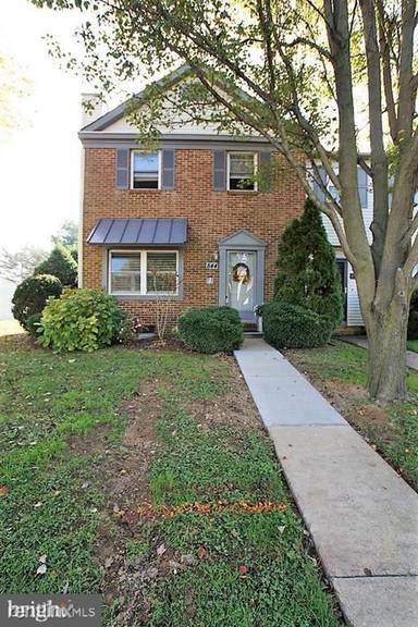 Main picture of 844 Woodcrest Turn