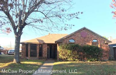 Main picture of 3029 Lawndale Dr