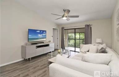Main picture of 9285 Lake Park Dr