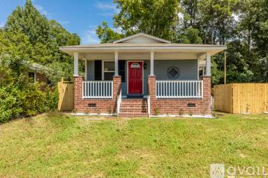 Main picture of 2213 Cypress St