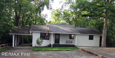 Main picture of 1923 Harvard St