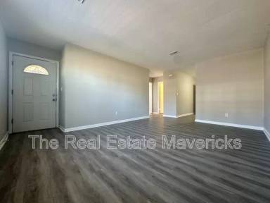 Main picture of 6802 Martha Ave