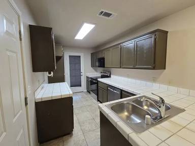 Main picture of 9300 Katelynn Ct