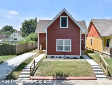 Main picture of 552 Jefferson Ave