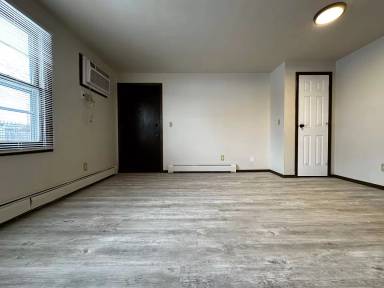 Main picture of 1066 Winter Ln