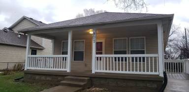 Main picture of 907 Warren Ave