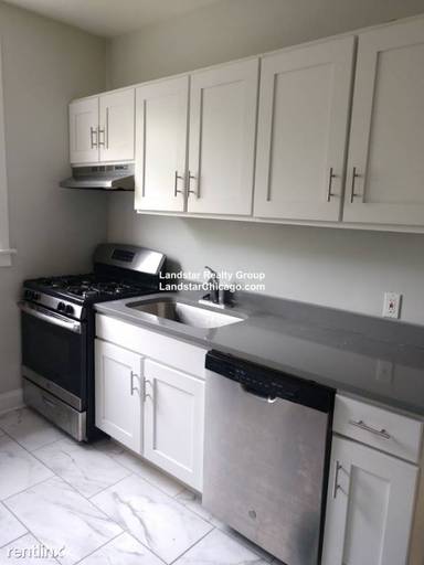 Main picture of 730 Reba Pl