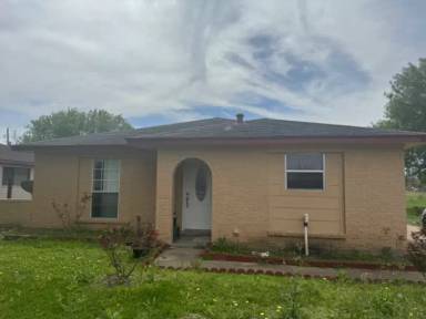 Main picture of 1613 N Avenue M