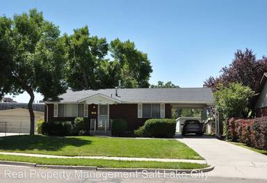 Main picture of 874 E Angelina Ave