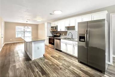 Main picture of 1810 Clarawood Dr