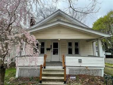 Main picture of 1138 Collinwood Ave