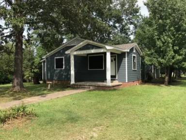 Main picture of 2866 Southern Heights Rd