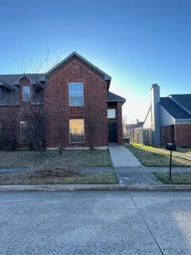 Main picture of 922 Binbrook Dr