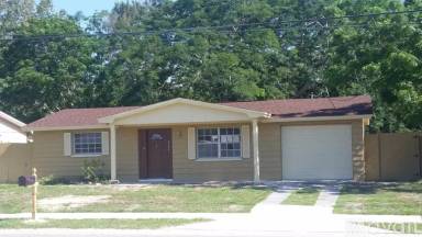 Main picture of 3806 Moog Rd