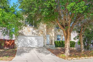 Main picture of 2334 Hornsby Bnd