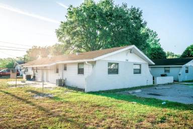 Main picture of 2115 Coral Way