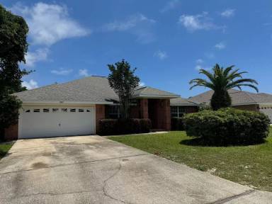 Main picture of 1307 Connemara Cir