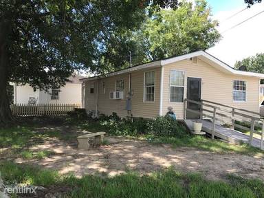 Main picture of 8700 Sheldon St