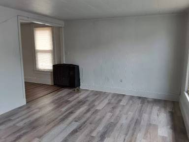 Main picture of 76 Hoffman St