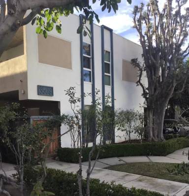 Main picture of 3509 Mentone Ave