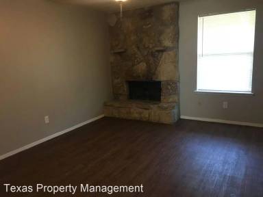 Main picture of 1409 Courtney Pl