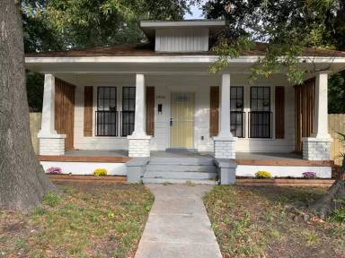 Main picture of 1456 N Hollywood St