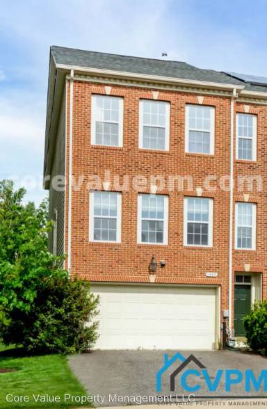 Main picture of 1552 Rutland Way