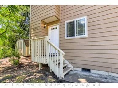 Main picture of 29750 SW Courtside Dr