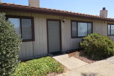 Main picture of 676 N 12th St
