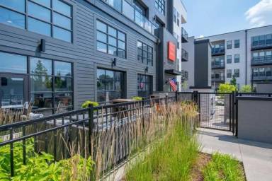 Main picture of The Ave Apartments