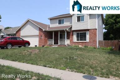 Main picture of 7732 Rutledge Ave