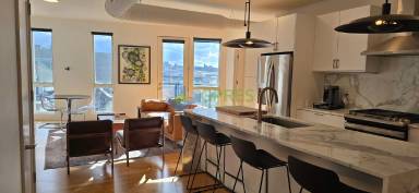 Main picture of 3725 Butler St