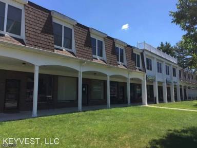 Main picture of 28 Newark Pompton Tpke